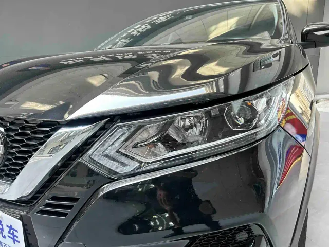 Nissan Qashqai — Фото автомобиля 3
