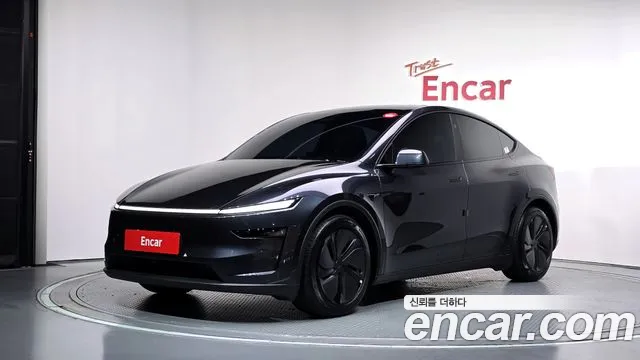 Фотография автомобиля — Tesla Model Y