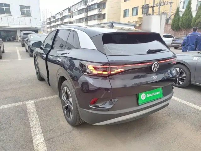Volkswagen ID.4 Crozz — Фото автомобиля 4