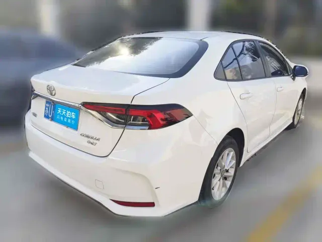 Toyota Corolla — Фото автомобиля 2