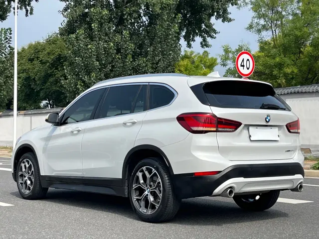 BMW X1 — Фото автомобиля 5
