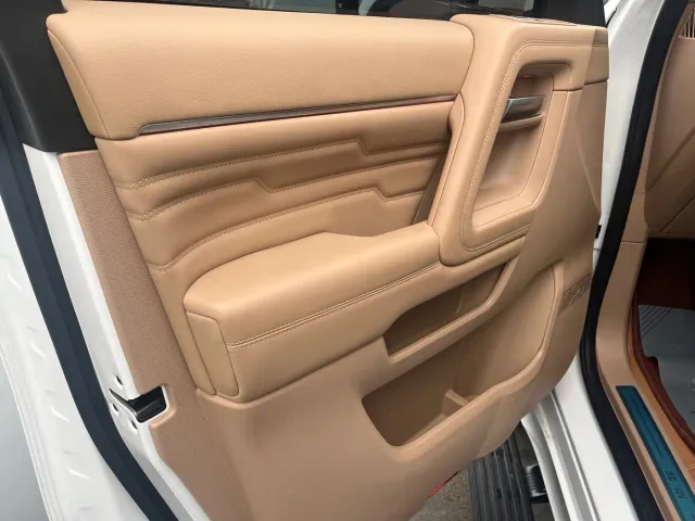 BAIC BJ60 Thunder — Фото автомобиля 7