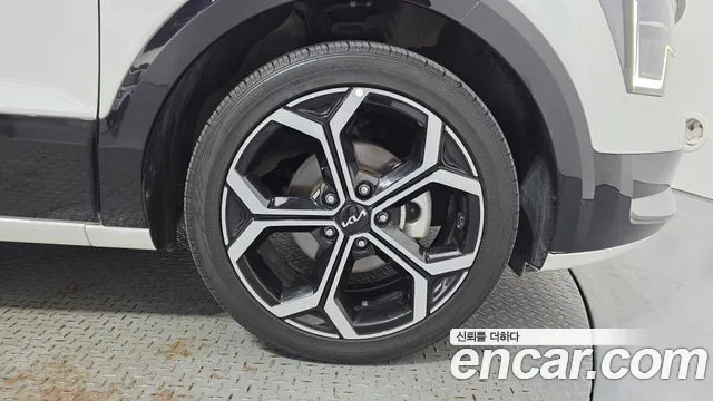 Kia Niro The All New — Фото автомобиля 6