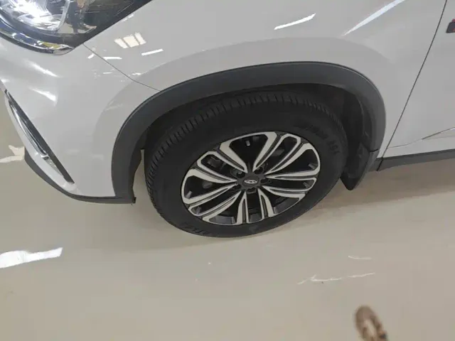 Chery Tiggo 8 — Фото автомобиля 22