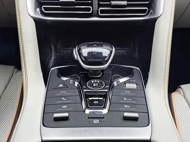 BYD Song PLUS — Фото автомобиля 13