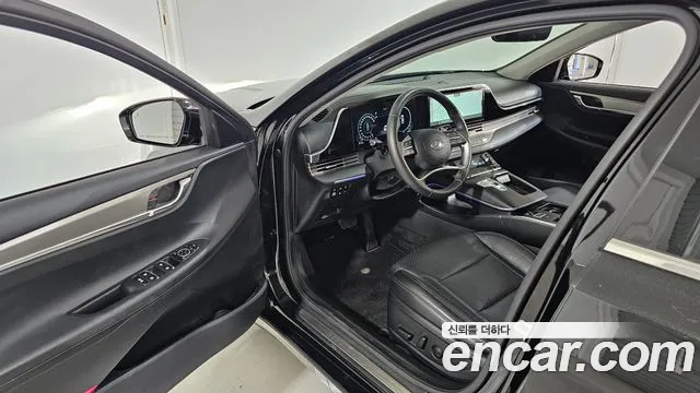 Hyundai Grandeur Grandeur (New) Hybrid — Фото автомобиля 15
