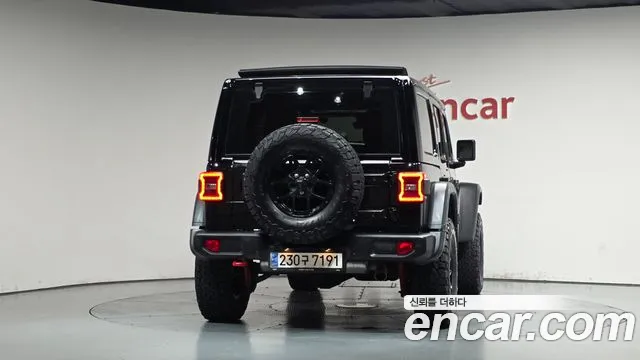 Jeep Wrangler JL — Фото автомобиля 4