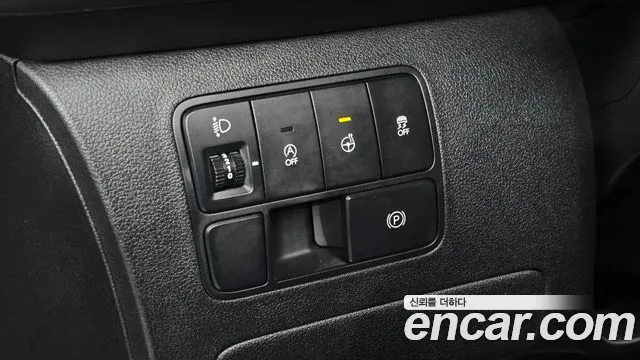 Hyundai Staria — Фото автомобиля 24