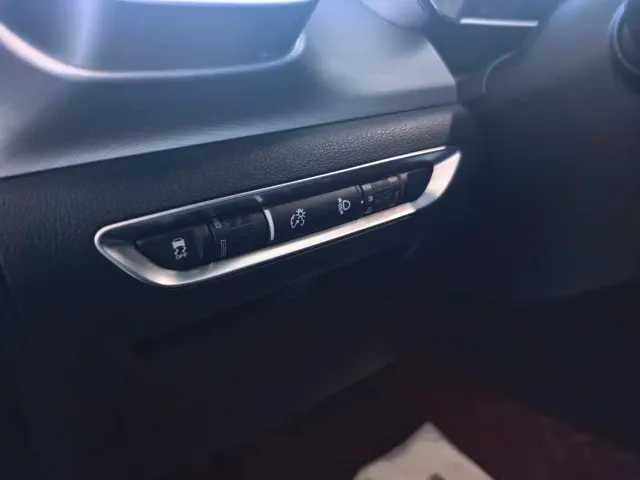 Geely Binyue 2021 1.4T DCT Diamond Edition — Фото автомобиля 5