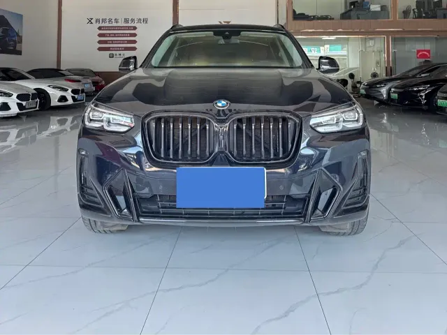 BMW X3 — Фото автомобиля 2