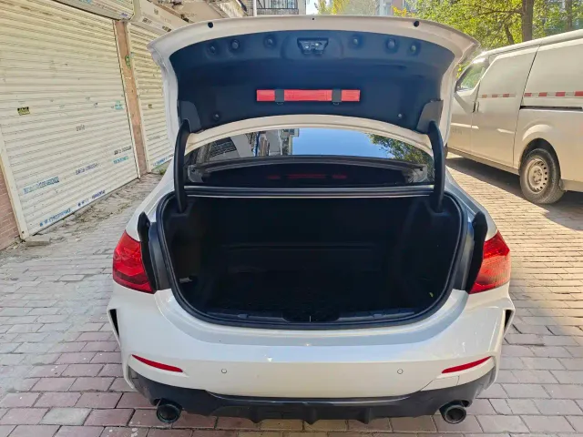 BMW 1 Series — Фото автомобиля 7