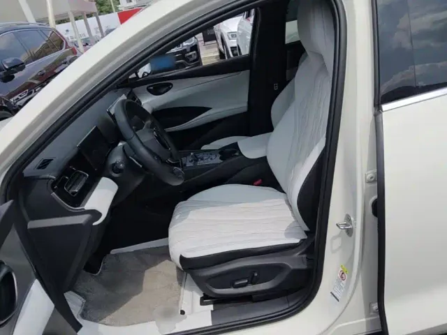 BYD Seal 06 — Фото автомобиля 14