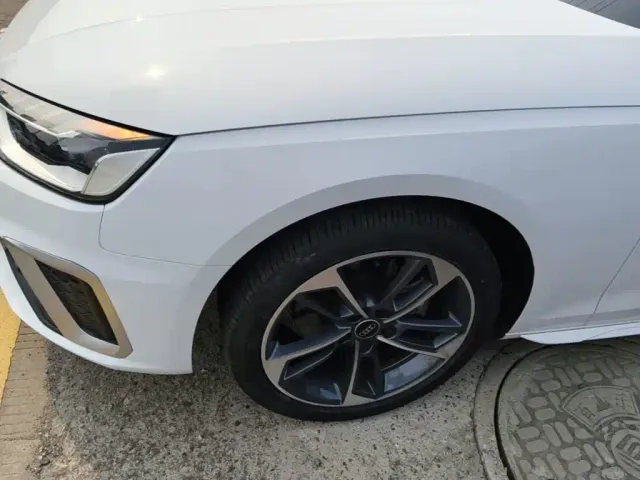 Audi A4L — Фото автомобиля 22