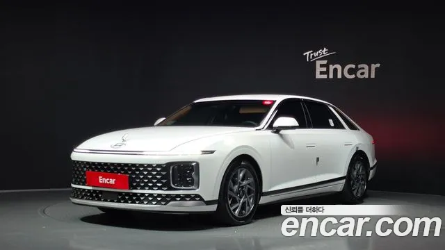 Фотография автомобиля — Hyundai Grandeur Grandeur (GN7)