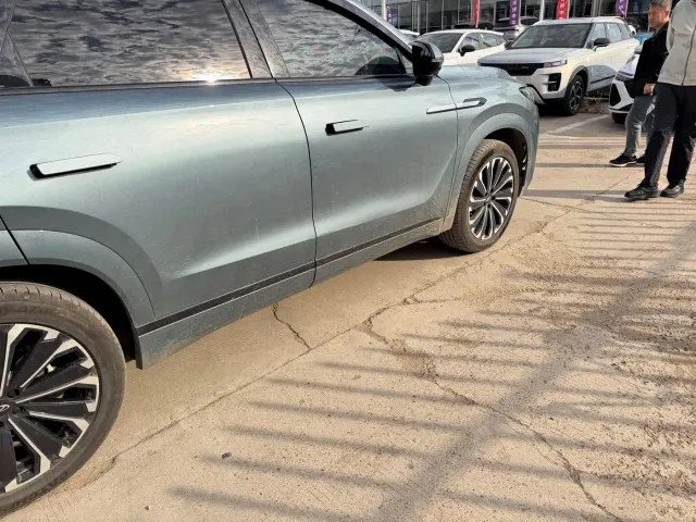Chery Tiggo 9 — Фото автомобиля 7