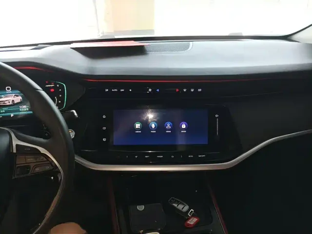 Dongfeng Yixuan MAX — Фото автомобиля 5