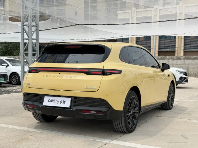 Leapmotor Lafa 5 — Фото автомобиля 4