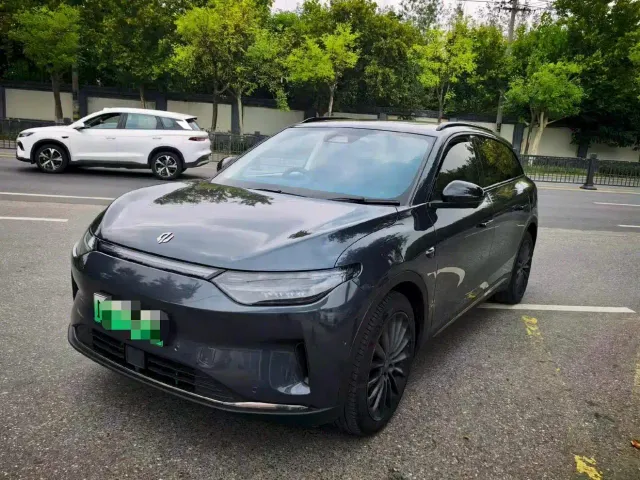 Фотография автомобиля — Leapmotor C11