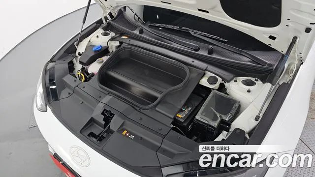 Hyundai Ioniq 6 — Фото автомобиля 9