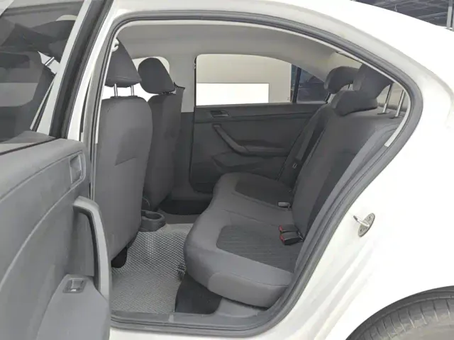 Škoda Rapid 2019 Facelift 1.5L Automatic Standard Version China VI — Фото автомобиля 11