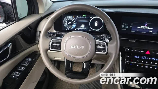 Kia Carnival Generation 4 — Фото автомобиля 18