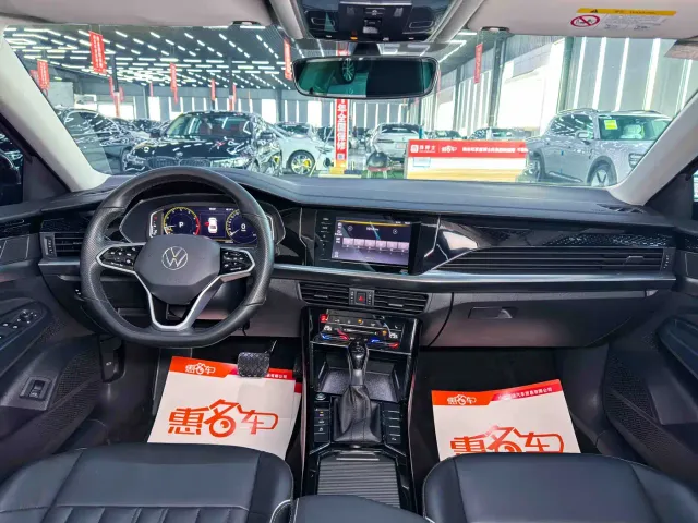 Volkswagen Passat — Фото автомобиля 8