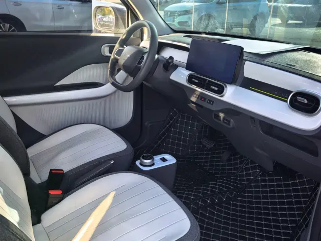 Geely Panda — Фото автомобиля 9