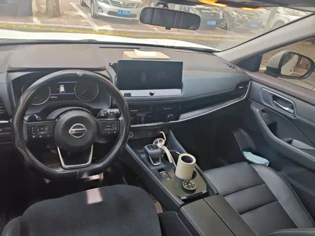 Nissan X-Trail — Фото автомобиля 13