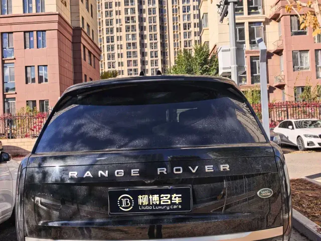 Land Rover Range Rover — Фото автомобиля 3