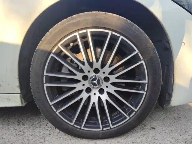 Mercedes-Benz C-Class — Фото автомобиля 24