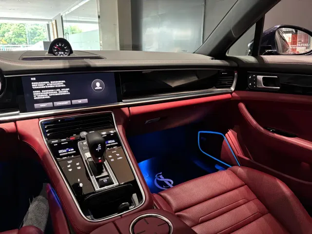 Porsche Panamera — Фото автомобиля 14