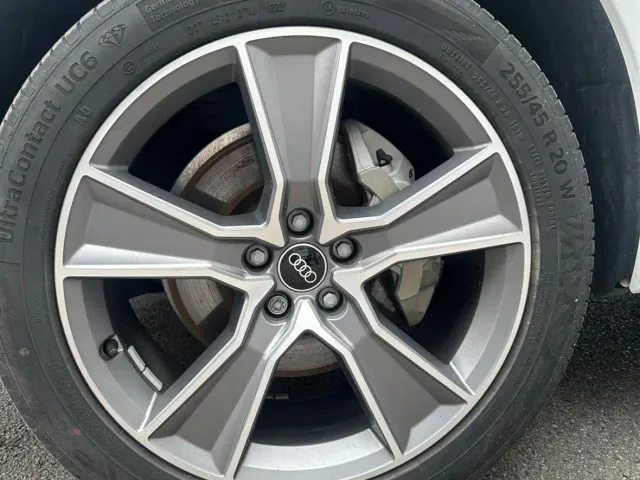 Audi Q5L Sportback — Фото автомобиля 9