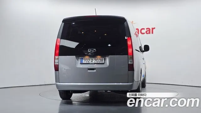 Hyundai Staria — Фото автомобиля 4