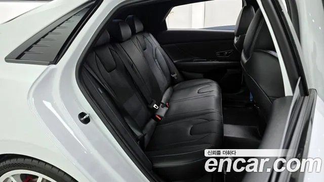 Hyundai AVANTE — Фото автомобиля 12