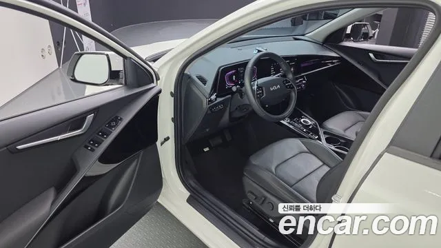 Kia Niro The All New Niro — Фото автомобиля 10