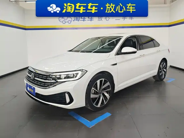 Фотография автомобиля — Volkswagen Sagitar