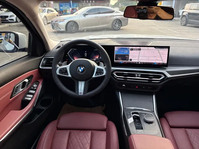 BMW 3 Series — Фото автомобиля 7