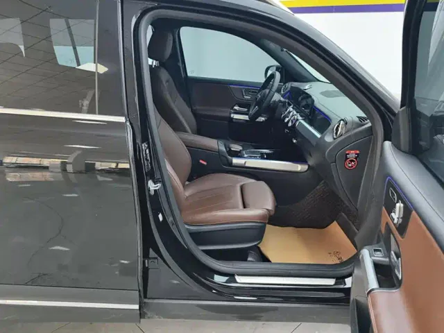 Mercedes-Benz GLB-Class — Фото автомобиля 8