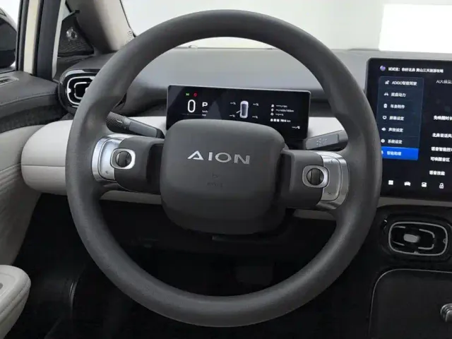 GAC Aion UT — Фото автомобиля 15