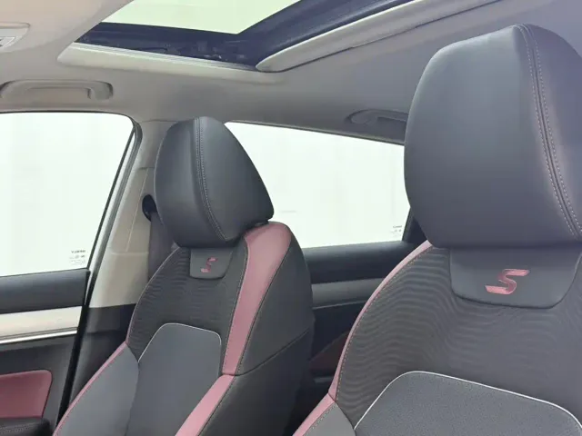 Geely Binyue — Фото автомобиля 16
