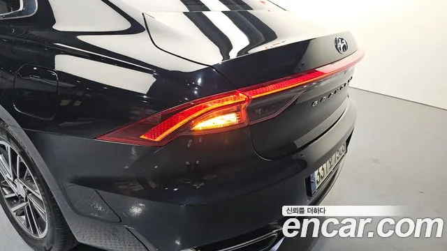 Hyundai Grandeur Новый Grandeur IG 3.0 LPi (Для проката) — Фото автомобиля 20