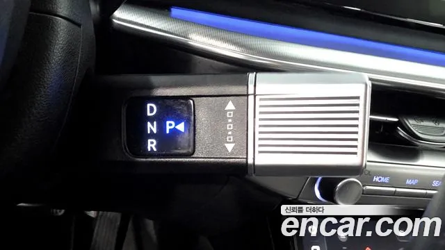 Hyundai Grandeur GN7 — Фото автомобиля 9