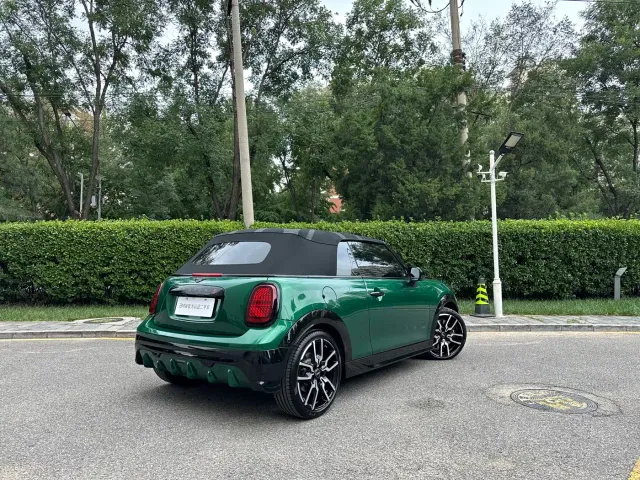 MINI Hatch — Фото автомобиля 12