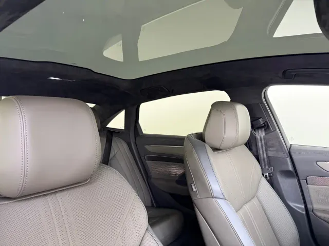 Audi A6L — Фото автомобиля 15