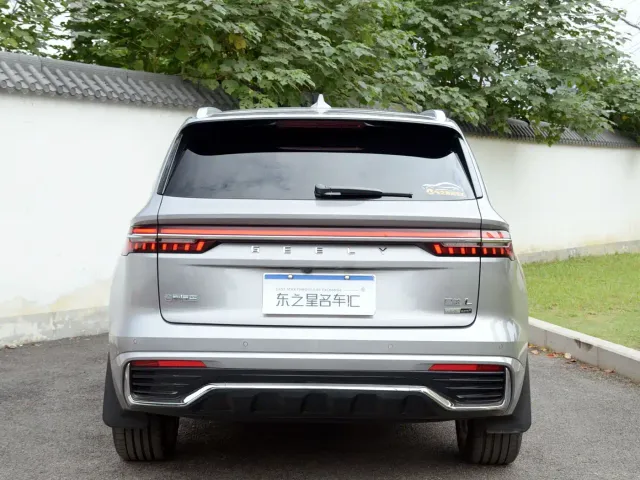 Geely Xingyue L — Фото автомобиля 12