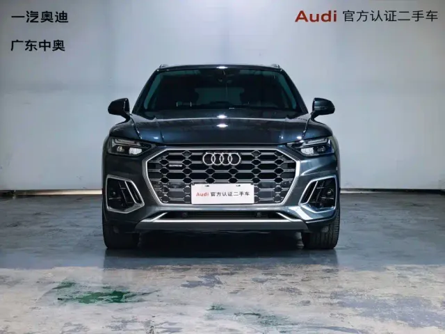 Audi Q5L — Фото автомобиля 2