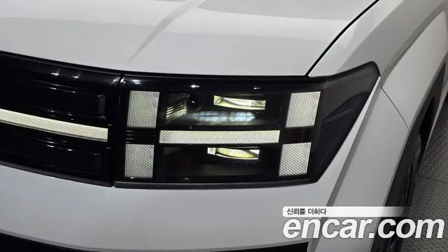 Hyundai Santafe Santa Fe (MX5) Бензин 2.5T 2WD — Фото автомобиля 21