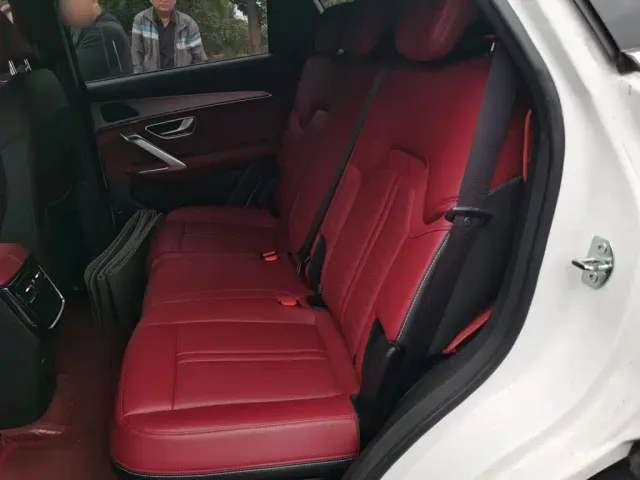 Jetour X70 Plus — Фото автомобиля 13