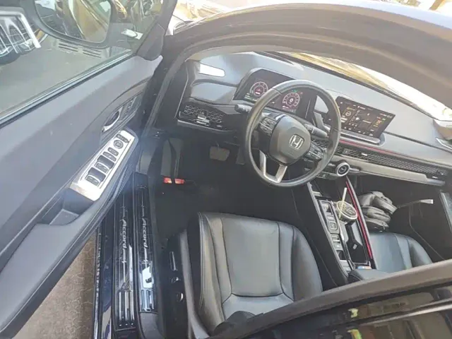 Honda Accord — Фото автомобиля 15
