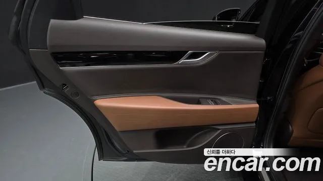 Genesis G80 RG3 — Фото автомобиля 14